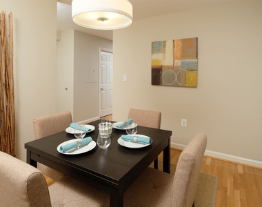 1308 Clifton St Nw Apt 217 - Photo Thumbnail 27