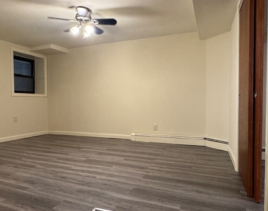 7606 17th Avenue - Photo Thumbnail 4