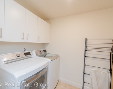 436 S Virgil Ave Apt 308 - Photo Thumbnail 18