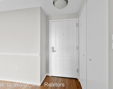 7333 New Hampshire Ave Apt 1211 - Photo Thumbnail 2