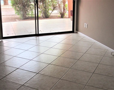 4303 E Cactus Road - Photo Thumbnail 17