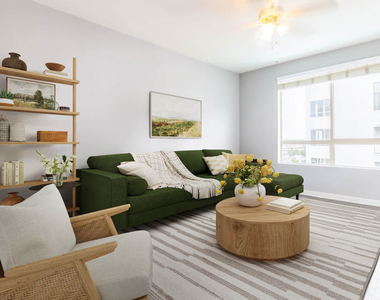639 N. Broadway - Photo Thumbnail 32