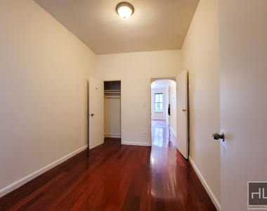 649 Prospect Place - Photo Thumbnail 4