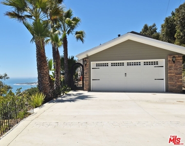 3279 Rambla Pacifico St - Photo Thumbnail 1