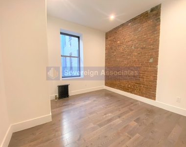 285 Saint Nicholas Avenue - Photo Thumbnail 4