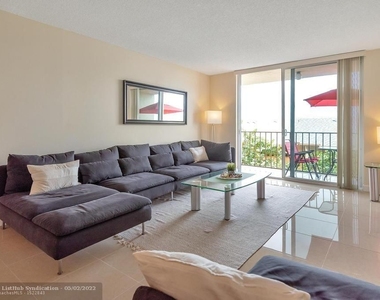 1009 N Ocean Blvd - Photo Thumbnail 16