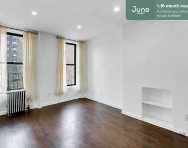 534 East 14th Street - Photo Thumbnail 1