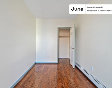 1236 Putnam Avenue - Photo Thumbnail 6