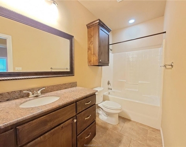 4168 Golden Eagle Drive - Photo Thumbnail 8