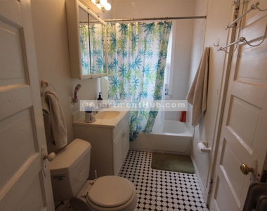 10 Cambridge Terrace Apt 3 - Photo Thumbnail 4