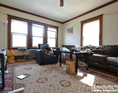 30 Falkland St - Photo Thumbnail 2