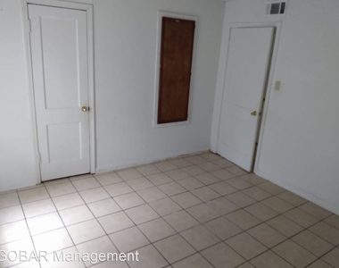 4620 Galveston St - Photo Thumbnail 10