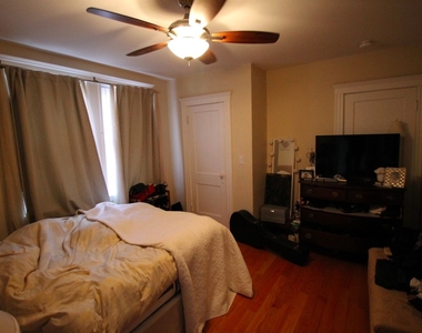 58 Atkins St Apt 1 - Photo Thumbnail 6