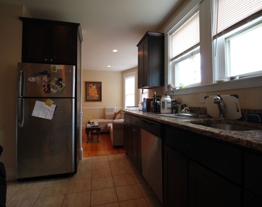 58 Atkins St Apt 1 - Photo Thumbnail 4