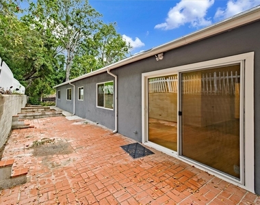 3358 Coy Drive - Photo Thumbnail 16