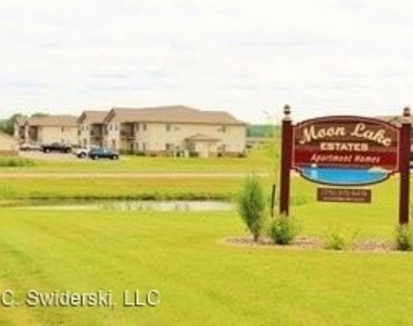 515 Moon Lake Dr Apartment 12 - Photo Thumbnail 10