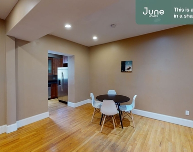 1592 Beacon Street - Photo Thumbnail 14