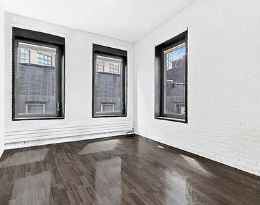 525 Broome Street - Photo Thumbnail 9