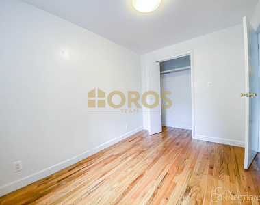 510 East 11th Street - Photo Thumbnail 15