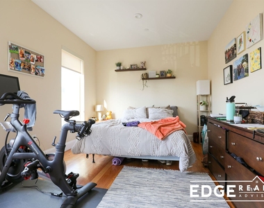 9 Glencoe St Apt 201 - Photo Thumbnail 6