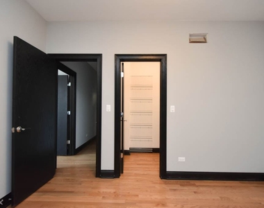 3923 N. Ashland, Unit G - Photo Thumbnail 17