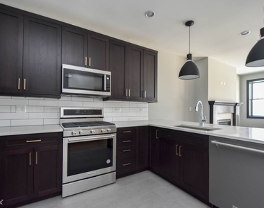 3923 N. Ashland, Unit G - Photo Thumbnail 3