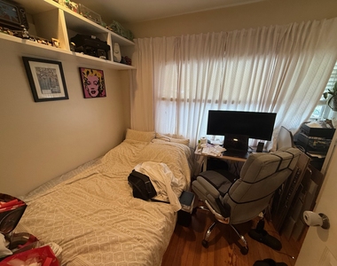 42-3 21st Avenue - Photo Thumbnail 3