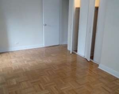 East 71st Street - Photo Thumbnail 9