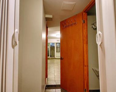 516 East 5th Street - Photo Thumbnail 3