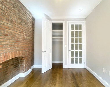 West 103rd Street - Photo Thumbnail 6
