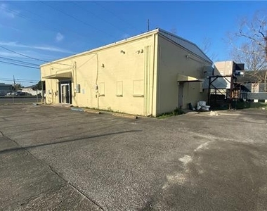 7531 Chef Menteur Highway - Photo Thumbnail 1