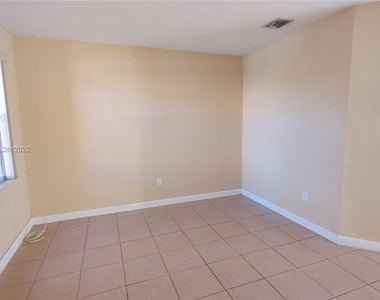 24430 Sw 109th Pl - Photo Thumbnail 1