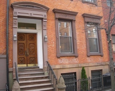 440 West 22 Street - Photo Thumbnail 0