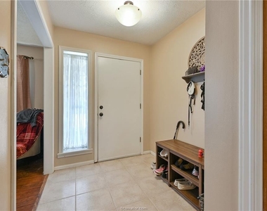 1205 Todd Trail - Photo Thumbnail 8