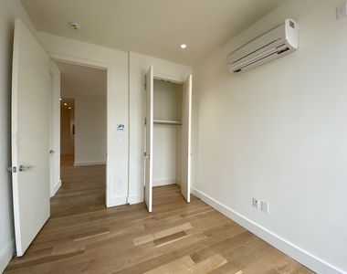 169 Johnson Avenue - Photo Thumbnail 5