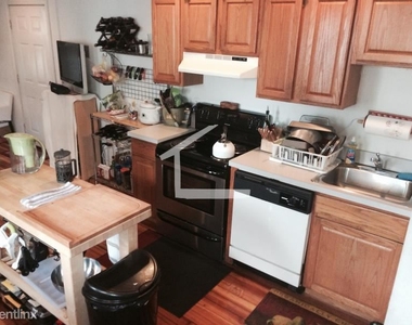 58 Mansfield St Apt 2 - Photo Thumbnail 4