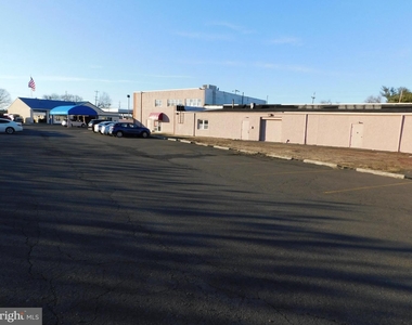 950 Industrial Blvd - Photo Thumbnail 8