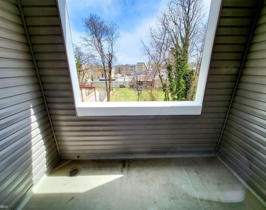 22 East Rittenhouse Street - Photo Thumbnail 13