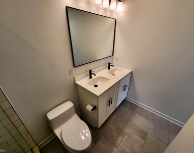 22 East Rittenhouse Street - Photo Thumbnail 11