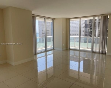 50 Biscayne Blvd - Photo Thumbnail 11