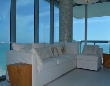 6899 Collins Ave - Photo Thumbnail 9