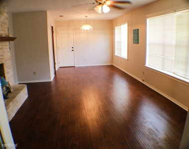 1205 Todd Trail - Photo Thumbnail 6