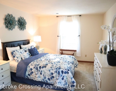 825 Crossing Court, Apt #103 - Photo Thumbnail 17