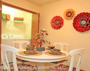 825 Crossing Court, Apt #103 - Photo Thumbnail 5