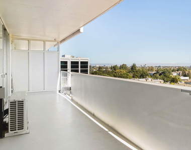 55 West 5th Avenue - Photo Thumbnail 13
