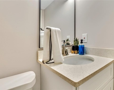 2301 Salt Springs Place - Photo Thumbnail 16