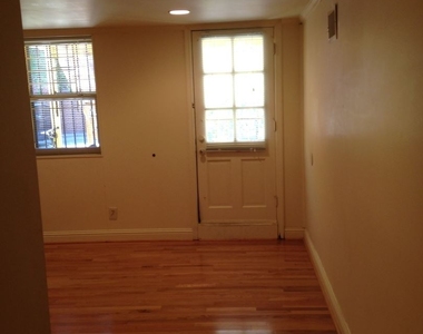 3210 N Calvert St - Photo Thumbnail 21