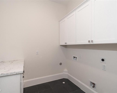 3821 N Braeswood Blvd Unit C - Photo Thumbnail 14