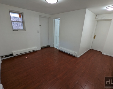 412 Halsey Street - Photo Thumbnail 16