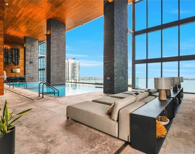 1451 Brickell Ave - Photo Thumbnail 26